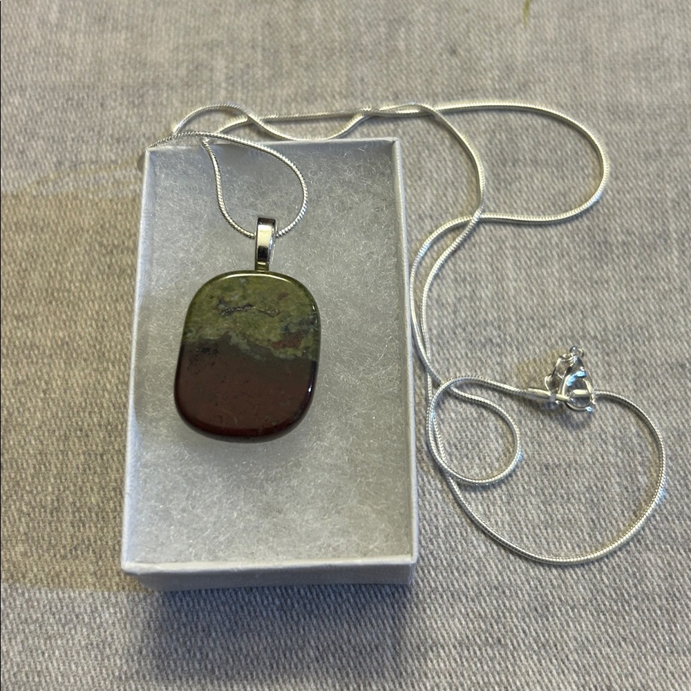 Necklace Jasper/Bloodstone handmade necklace, Silver chain 22” - Picture 6 of 6